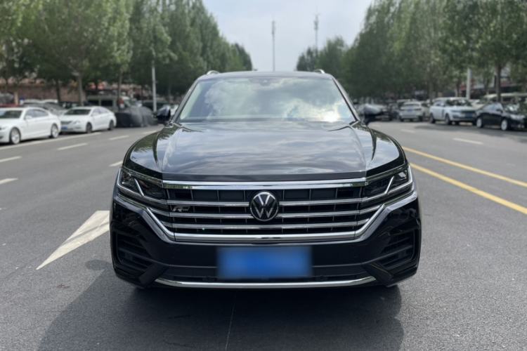 Used Volkswagen Touareg 2021 3.0 TSI Prestige Edition Classic Sport Package Exterior 1