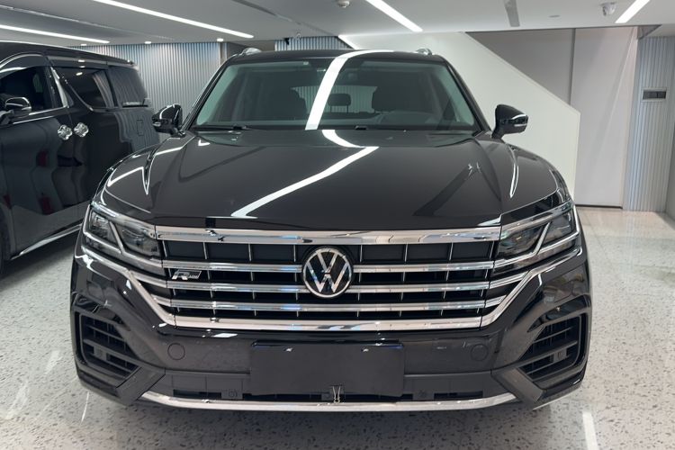 Used Volkswagen Touareg 2021 3.0 TSI Prestige Edition Classic Sport Package Exterior 1