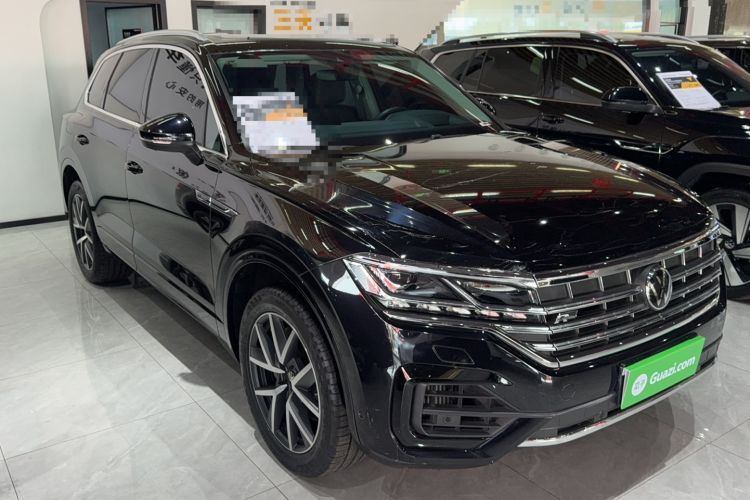 Used Volkswagen Touareg 2021 3.0 TSI Prestige Edition Classic Sport Package Exterior 2