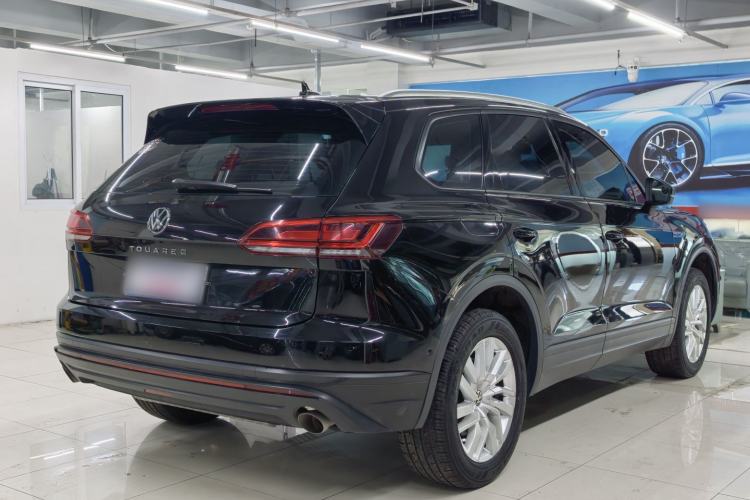 Used Volkswagen Touareg 2021 2.0 TSI Flagship Special Edition Exterior 3
