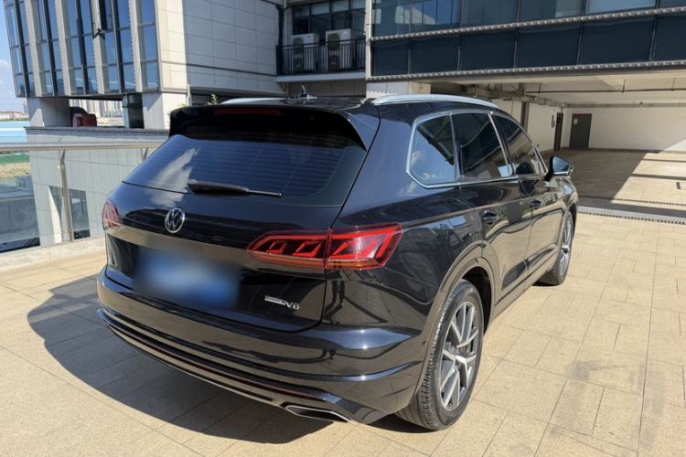 Used Volkswagen Touareg 2021 3.0 TSI Prestige Edition Classic Sport Package Exterior 3