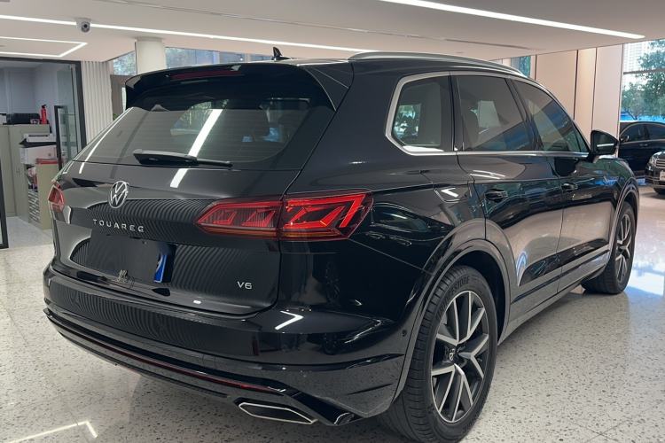 Used Volkswagen Touareg 2021 3.0 TSI Prestige Edition Classic Sport Package Exterior 3