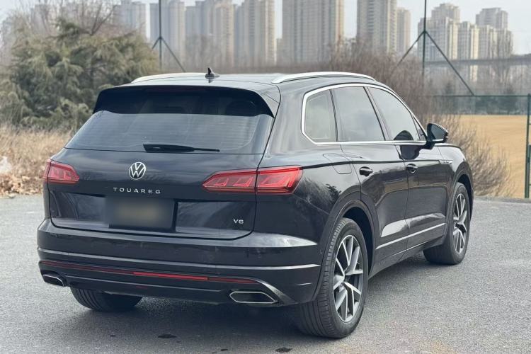 Used Volkswagen Touareg 2021 3.0 TSI Prestige Edition Classic Sport Package Exterior 4