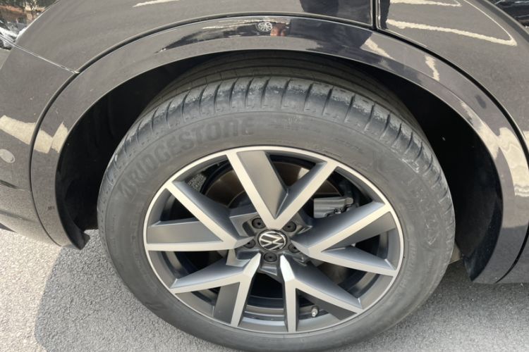 Used Volkswagen Touareg 2021 3.0 TSI Prestige Edition Classic Sport Package Exterior 4