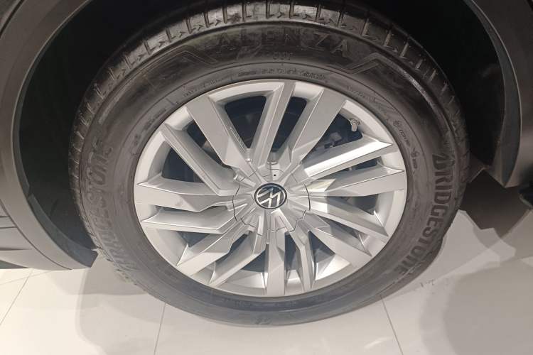 Used Volkswagen Touareg 2021 2.0 TSI Flagship Special Edition Exterior 5