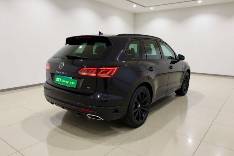 Used Volkswagen Touareg 2021 3.0 TSI Prestige Edition Exterior 5