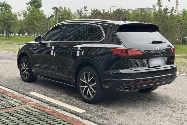 Used Volkswagen Touareg 2021 3.0 TSI Prestige Edition Classic Sport Package Exterior 5
