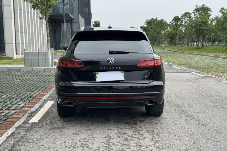 Used Volkswagen Touareg 2021 3.0 TSI Prestige Edition Classic Sport Package Exterior 6