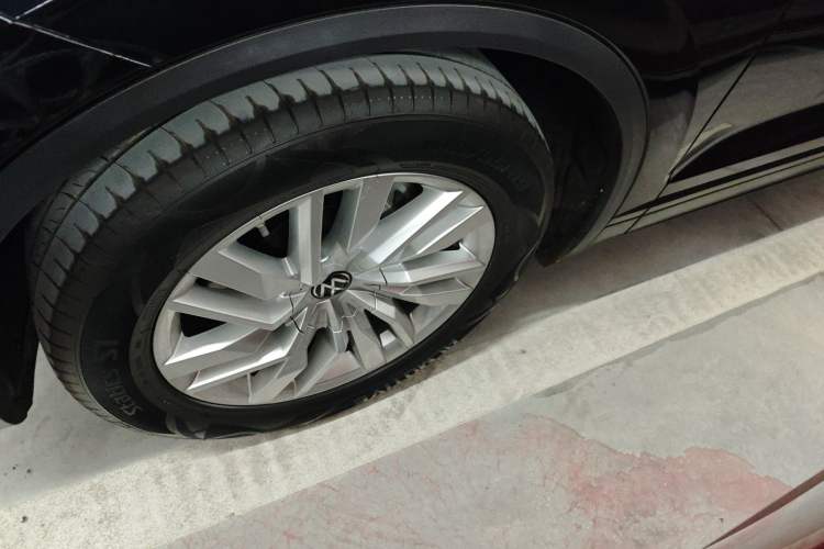 Used Volkswagen Touareg 2021 2.0 TSI Flagship Special Edition Exterior 7