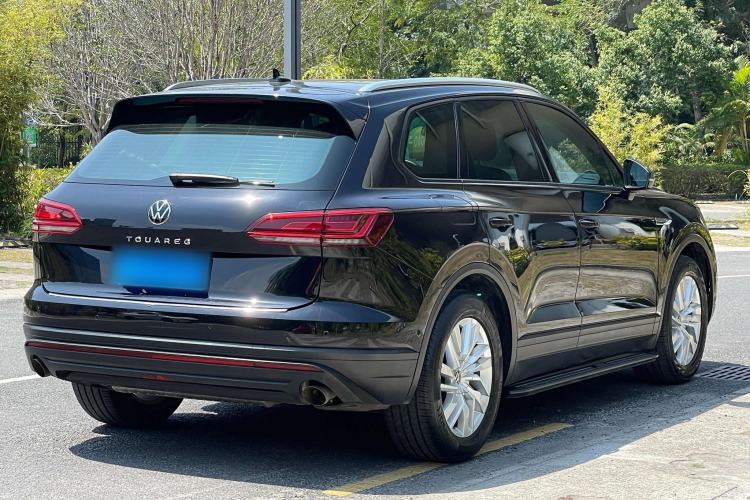 Used Volkswagen Touareg 2021 2.0 TSI Flagship Special Edition Exterior 7