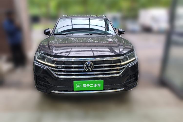Used Volkswagen Touareg 2021 2.0 TSI RuiShang Edition Front