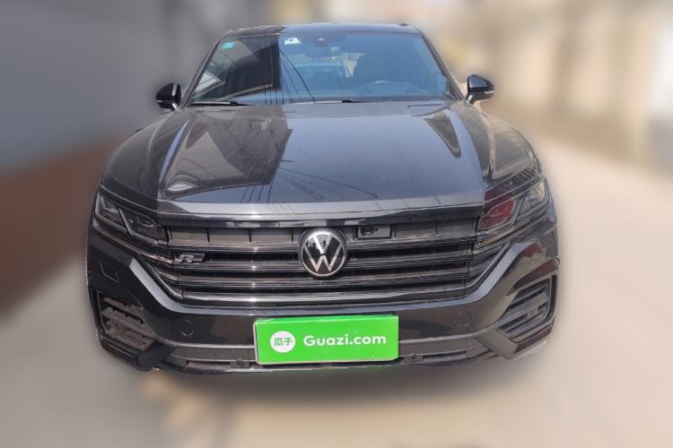 Used Volkswagen Touareg 2021 3.0 TSI Prestige Edition Front