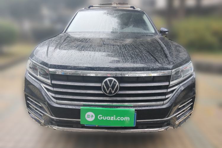 Used Volkswagen Touareg 2021 2.0 TSI Flagship Special Edition Front