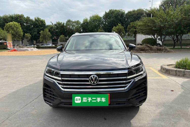Used Volkswagen Touareg 2021 2.0 TSI Flagship Special Edition Front