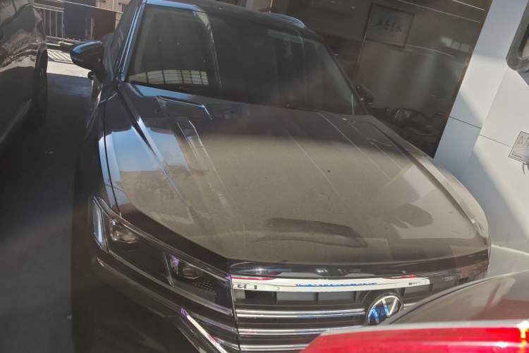 Used Volkswagen Touareg 2021 2.0 TSI Flagship Special Edition Front
