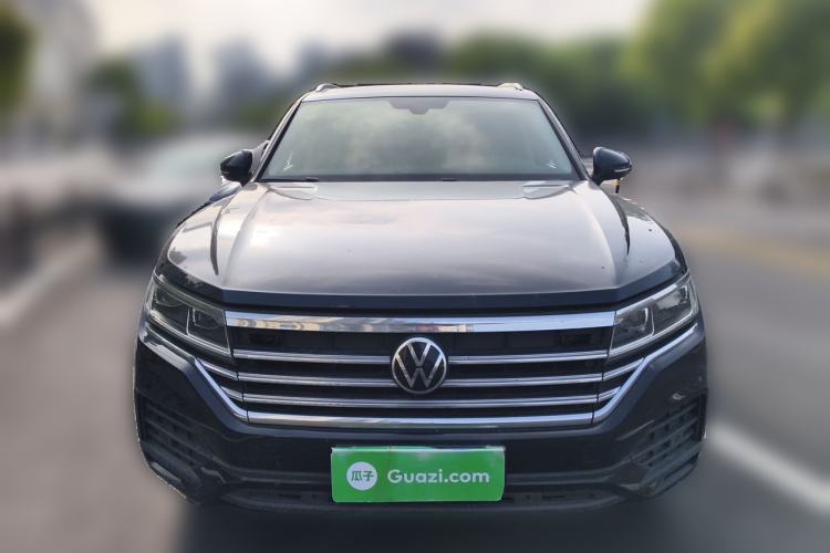 Used Volkswagen Touareg 2021 2.0 TSI Flagship Special Edition Front