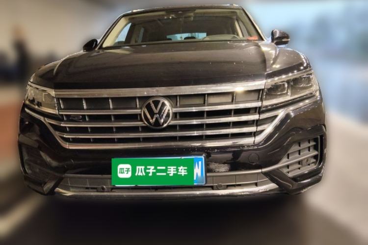 Used Volkswagen Touareg 2021 2.0 TSI RuiShang Edition Front