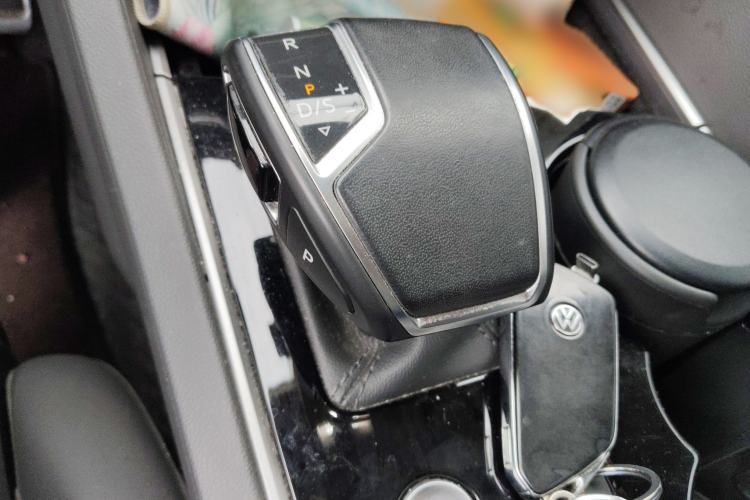 Used Volkswagen Touareg 2021 2.0 TSI RuiShang Edition Gear Lever
