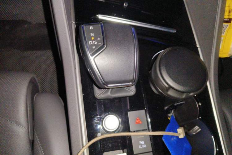 Used Volkswagen Touareg 2021 3.0 TSI Prestige Edition Classic Sport Package Gear Lever