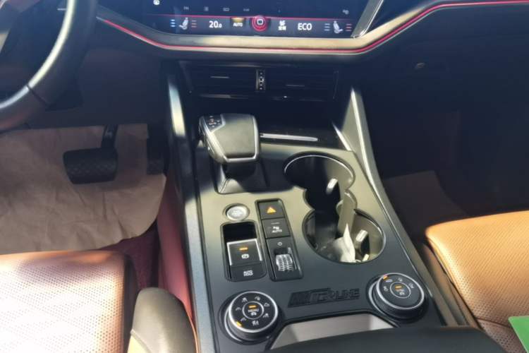 Used Volkswagen Touareg 2021 3.0 TSI Prestige Edition Gear Lever