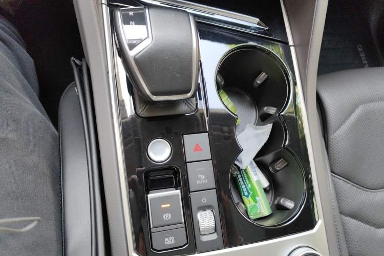 Used Volkswagen Touareg 2021 3.0 TSI Prestige Edition Classic Sport Package Gear Lever