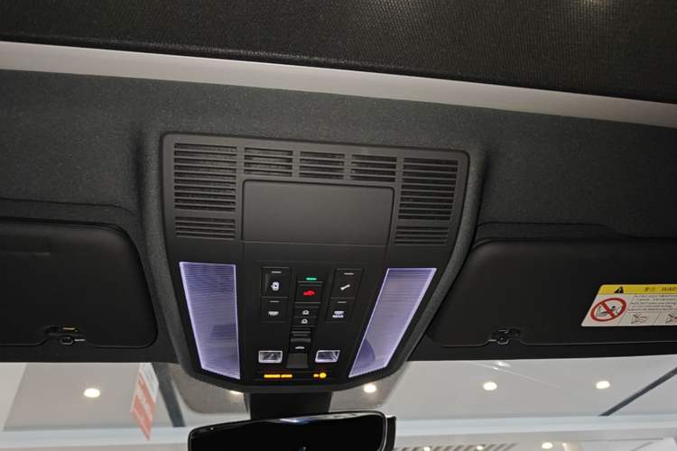 Used Volkswagen Touareg 2021 3.0 TSI Prestige Edition Headliner