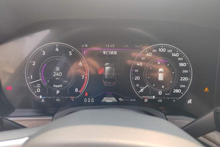 Used Volkswagen Touareg 2021 3.0 TSI Prestige Edition Instrument Cluster