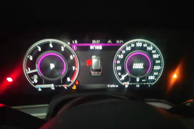 Used Volkswagen Touareg 2021 2.0 TSI RuiShang Edition Instrument Cluster
