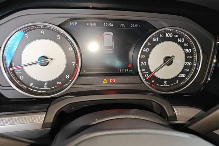 Used Volkswagen Touareg 2021 2.0 TSI Flagship Special Edition Instrument Cluster