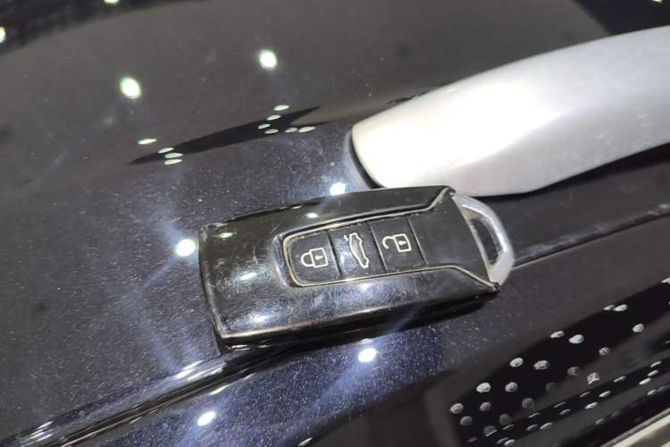 Used Volkswagen Touareg 2021 2.0 TSI Ruiyi Edition Interior 1