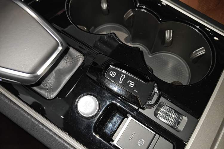 Used Volkswagen Touareg 2021 3.0 TSI Prestige Edition Interior 1