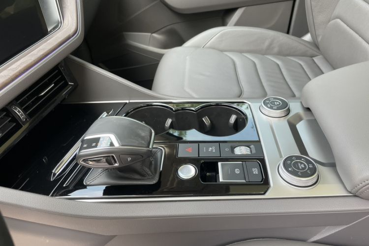 Used Volkswagen Touareg 2021 3.0 TSI Prestige Edition Classic Sport Package Interior 3