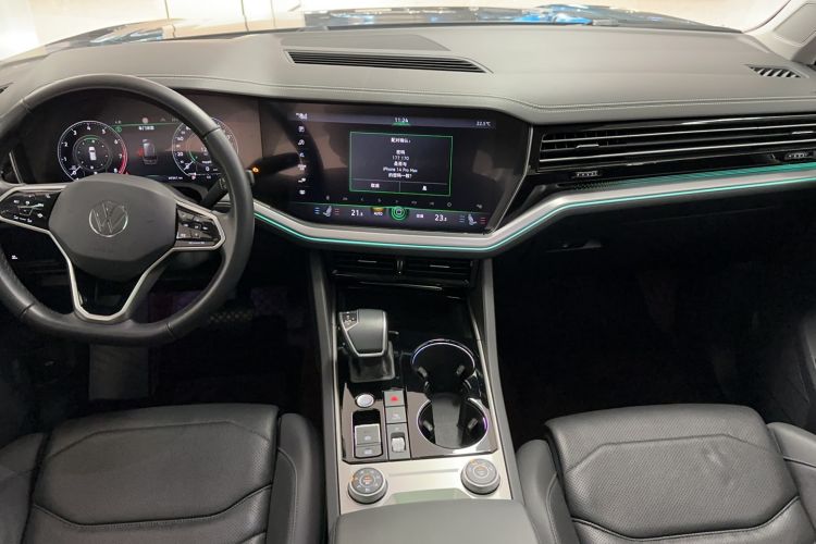 Used Volkswagen Touareg 2021 3.0 TSI Prestige Edition Classic Sport Package Interior 3