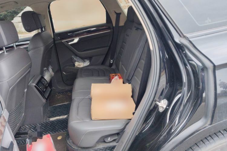 Used Volkswagen Touareg 2021 2.0 TSI RuiShang Edition Interior 4