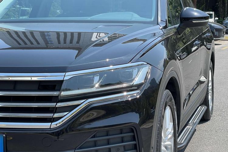 Used Volkswagen Touareg 2021 2.0 TSI Flagship Special Edition Left Front Headlight