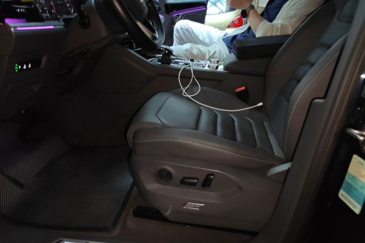 Used Volkswagen Touareg 2021 3.0 TSI Prestige Edition Classic Sport Package Left Front Seat