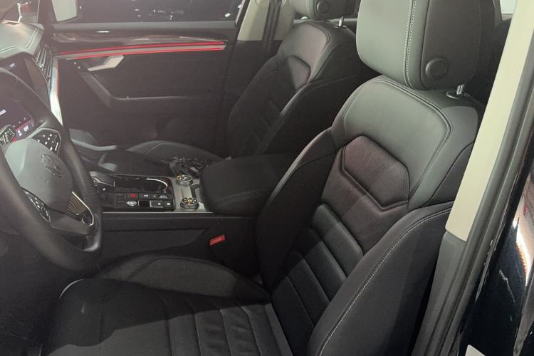 Used Volkswagen Touareg 2021 3.0 TSI Prestige Edition Classic Sport Package Left Front Seat