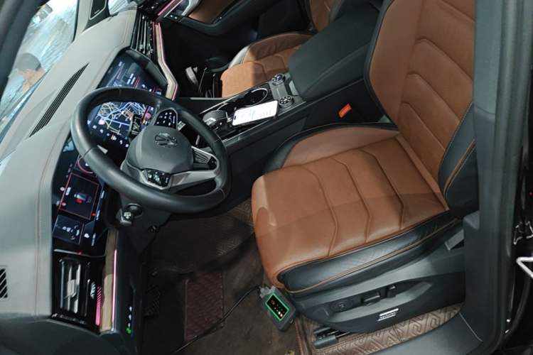Used Volkswagen Touareg 2021 3.0 TSI Prestige Edition Left Front Seat