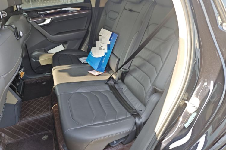 Used Volkswagen Touareg 2021 2.0 TSI RuiShang Edition Left Rear Seat