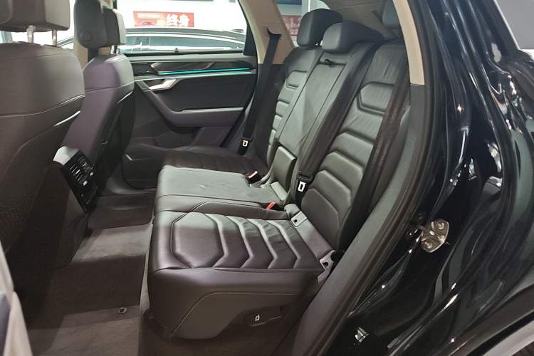 Used Volkswagen Touareg 2021 3.0 TSI Prestige Edition Classic Sport Package Left Rear Seat