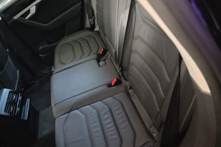 Used Volkswagen Touareg 2021 2.0 TSI Flagship Special Edition Left Rear Seat