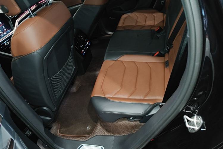 Used Volkswagen Touareg 2021 3.0 TSI Prestige Edition Left Rear Seat