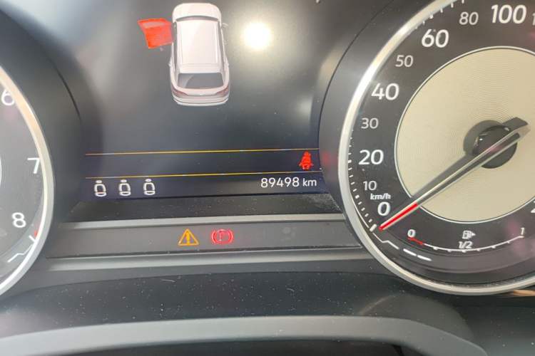 Used Volkswagen Touareg 2021 2.0 TSI Ruiyi Edition Odometer Close Up