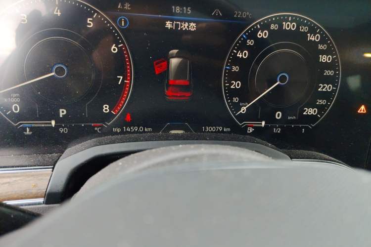 Used Volkswagen Touareg 2021 3.0 TSI Prestige Edition Classic Sport Package Odometer Close Up