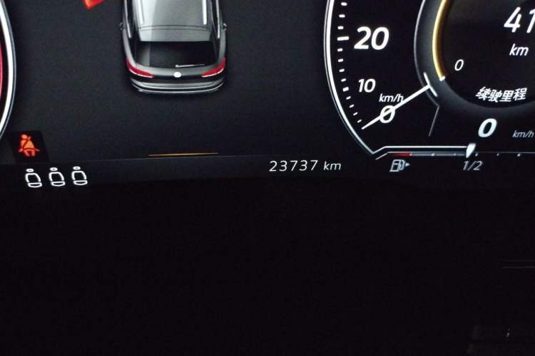 Used Volkswagen Touareg 2021 2.0 TSI RuiShang Edition Odometer Close Up