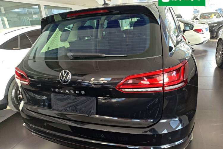 Used Volkswagen Touareg 2021 2.0 TSI RuiShang Edition Rear