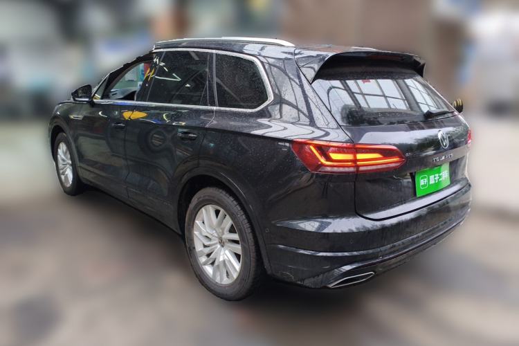 Used Volkswagen Touareg 2021 2.0 TSI RuiShang Edition Rear Left 45 Deg