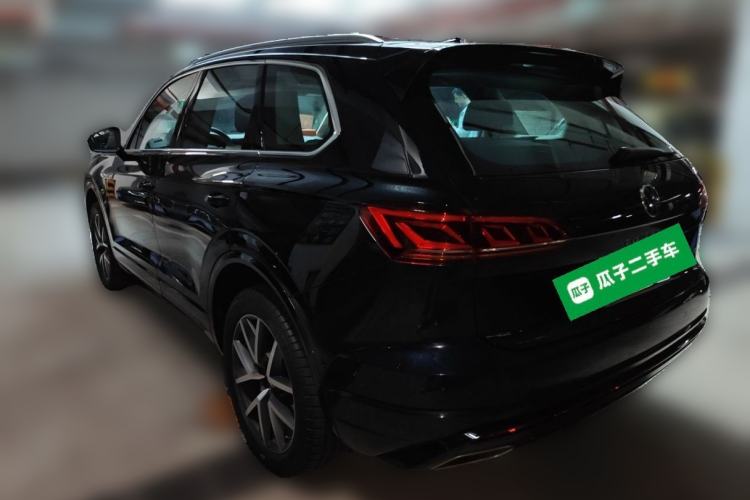 Used Volkswagen Touareg 2021 3.0 TSI Prestige Edition Classic Sport Package Rear Left 45 Deg