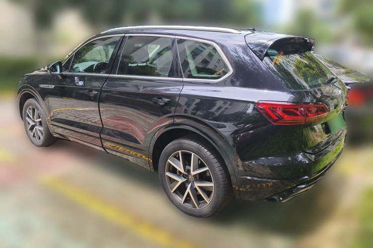 Used Volkswagen Touareg 2021 3.0 TSI Prestige Edition Classic Sport Package Rear Left 45 Deg