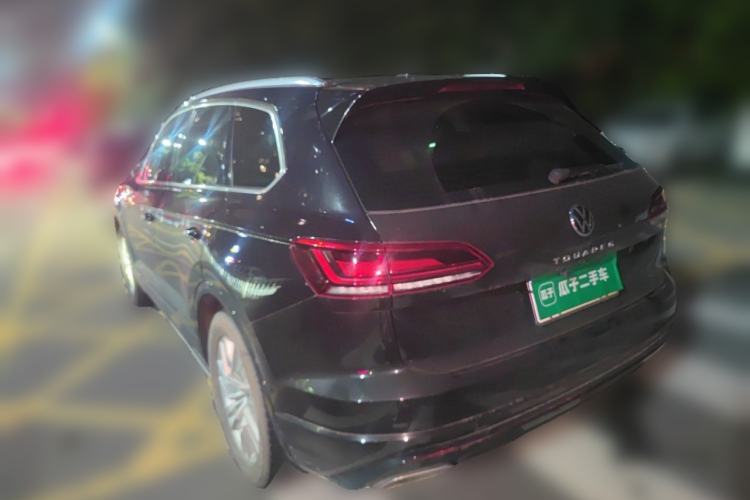 Used Volkswagen Touareg 2021 2.0 TSI RuiShang Edition Rear Left 45 Deg